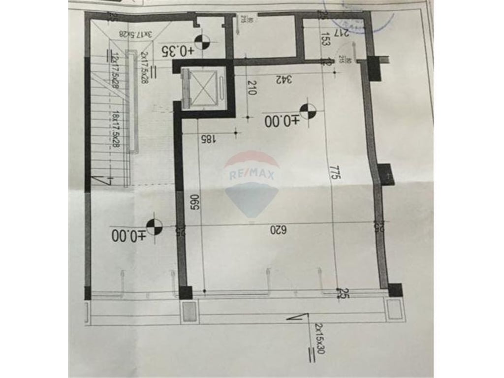 Shop for rent in Astir