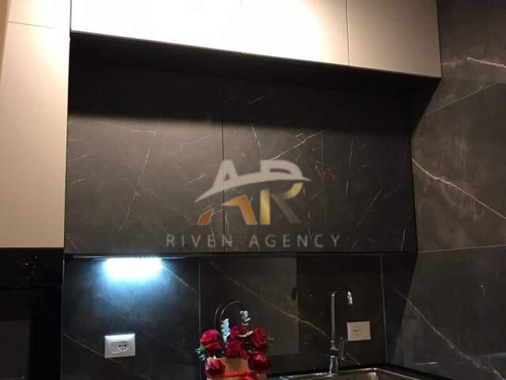 Jepet me qera apartament 2+1+2 tek 21-Dhjetori