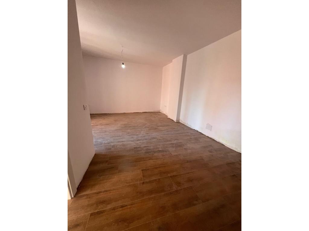 Appartamento 1+1 in vendita presso la Residenza Galeria Roma in via Kavajes.