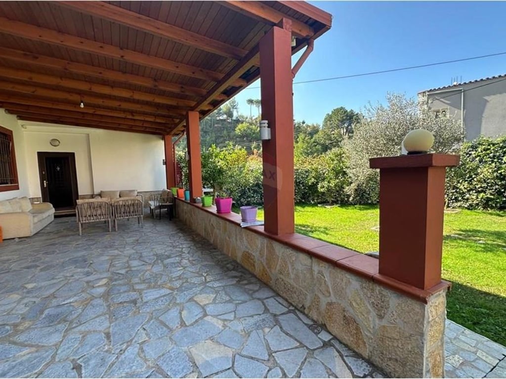 Apartment - For Rent - Outskirts - Shkoza