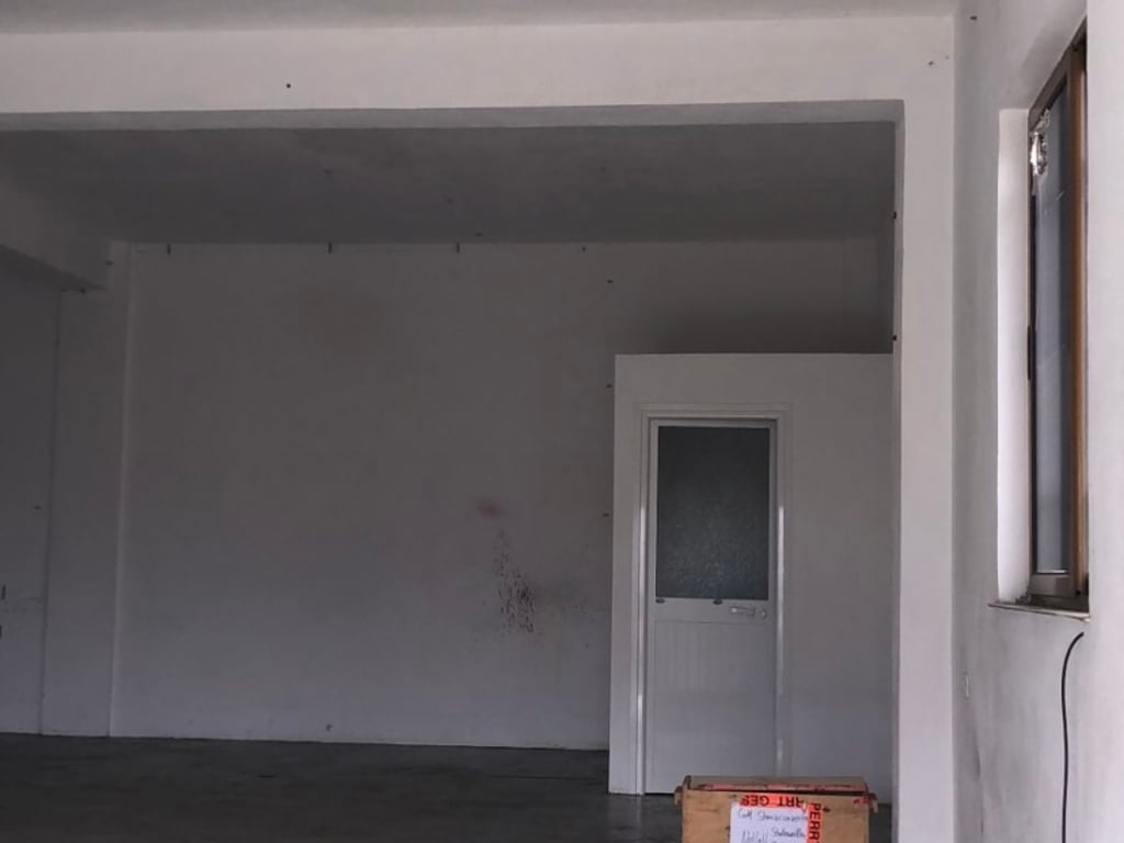 magazine for rent - Tomi Kristo St., near the water depots, by the main road, Margalem Complex