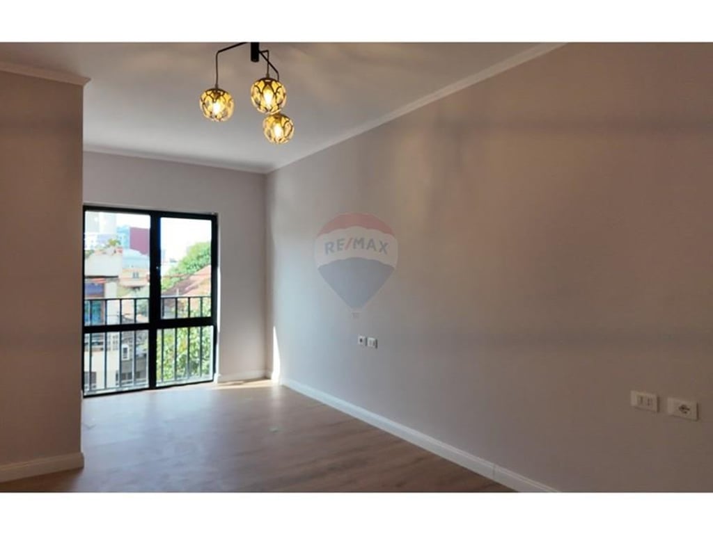 IN AFFITTO APPARTAMENTO 2+1 +GARAGE PRESSO VILLA GOLD
