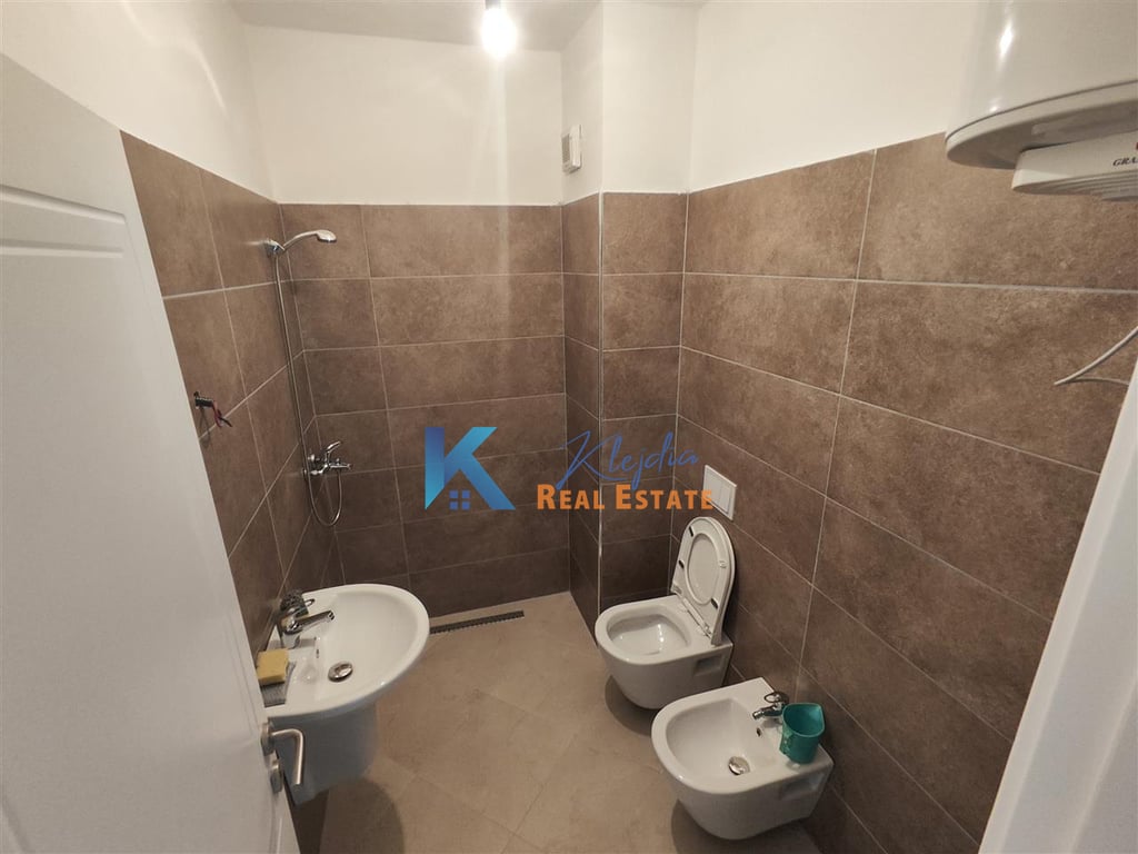 2+1+2 for rent in Don Bosko, Drini A Residence