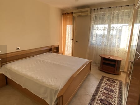 A 1+1 apartment is for rent in Don Bosko.