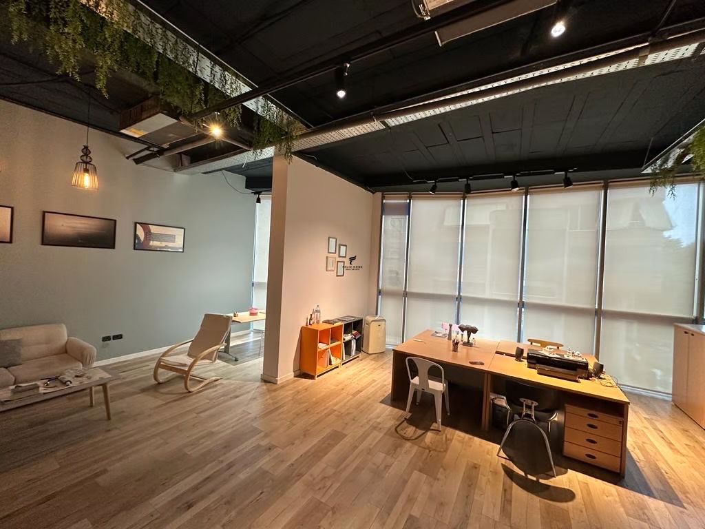 ZYRE ME QERA 110 M2 MYSLYM SHYRI 2.300 EURO