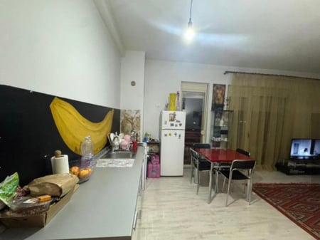 A 1+1 apartment is available for rent on Peti Street, near the dry lake.
