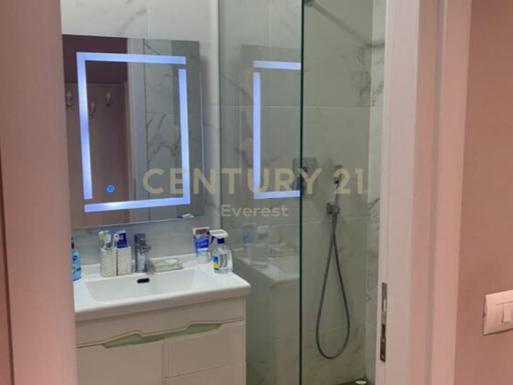 🏡 KOMPLEKSI PANORAMA – APARTAMENT 1+1 ME QIRA | 🏙️ PANORAMA COMPLEX – 1+1 APARTMENT FOR RENT