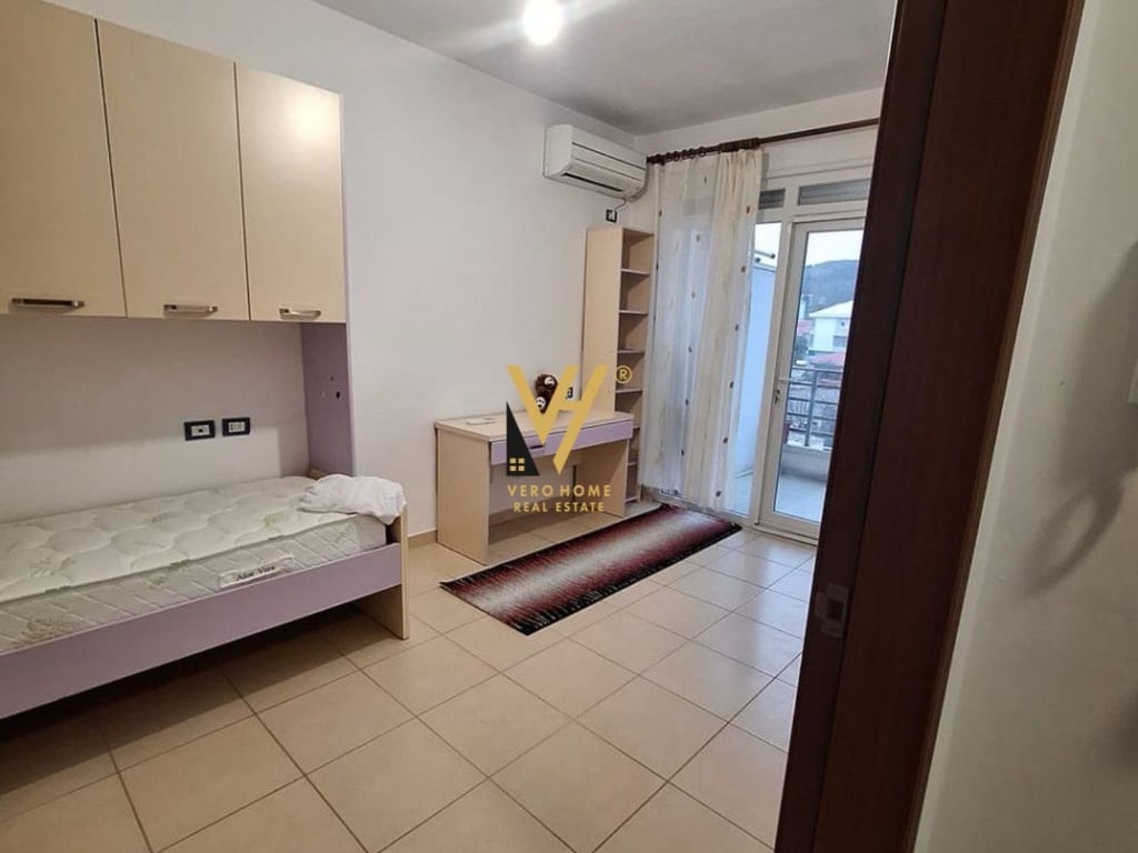 AFFITTASI APPARTAMENTO 2+1+BLK A YZBERISHT A 450 EURO