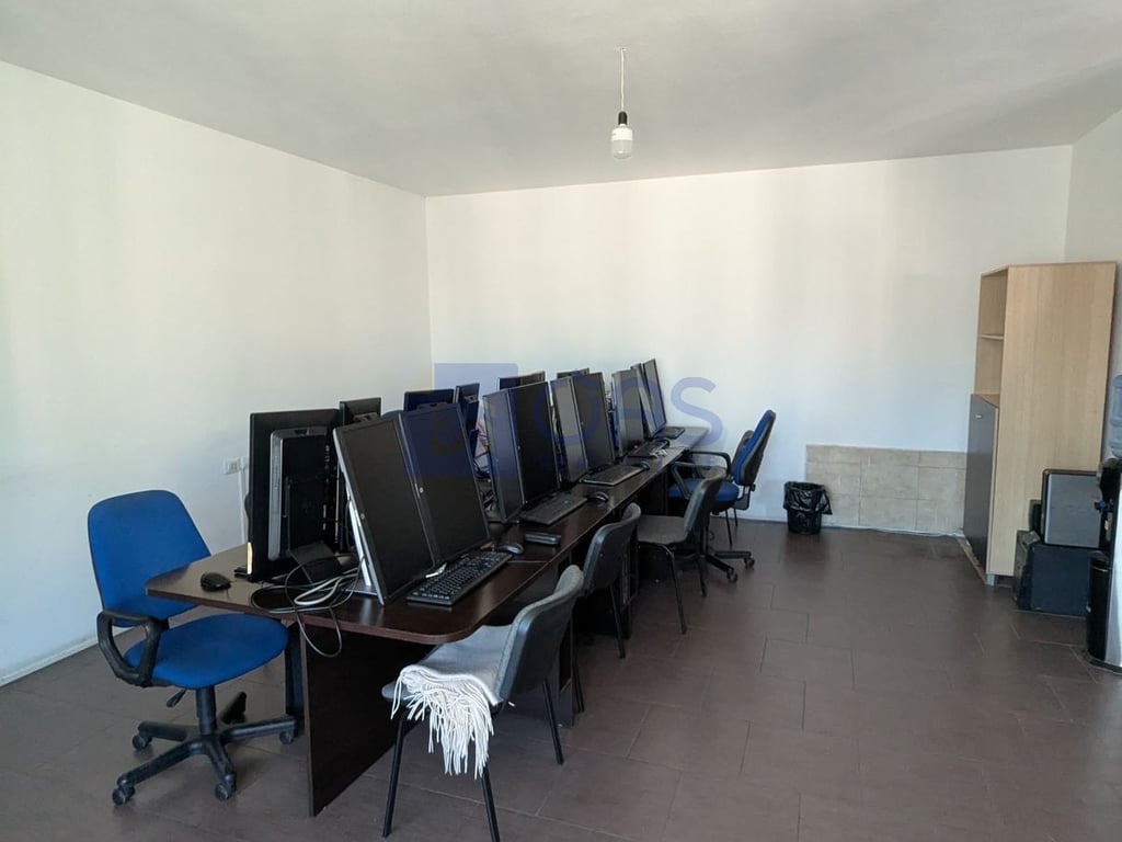 Office space for rent at Zogu i Zi.