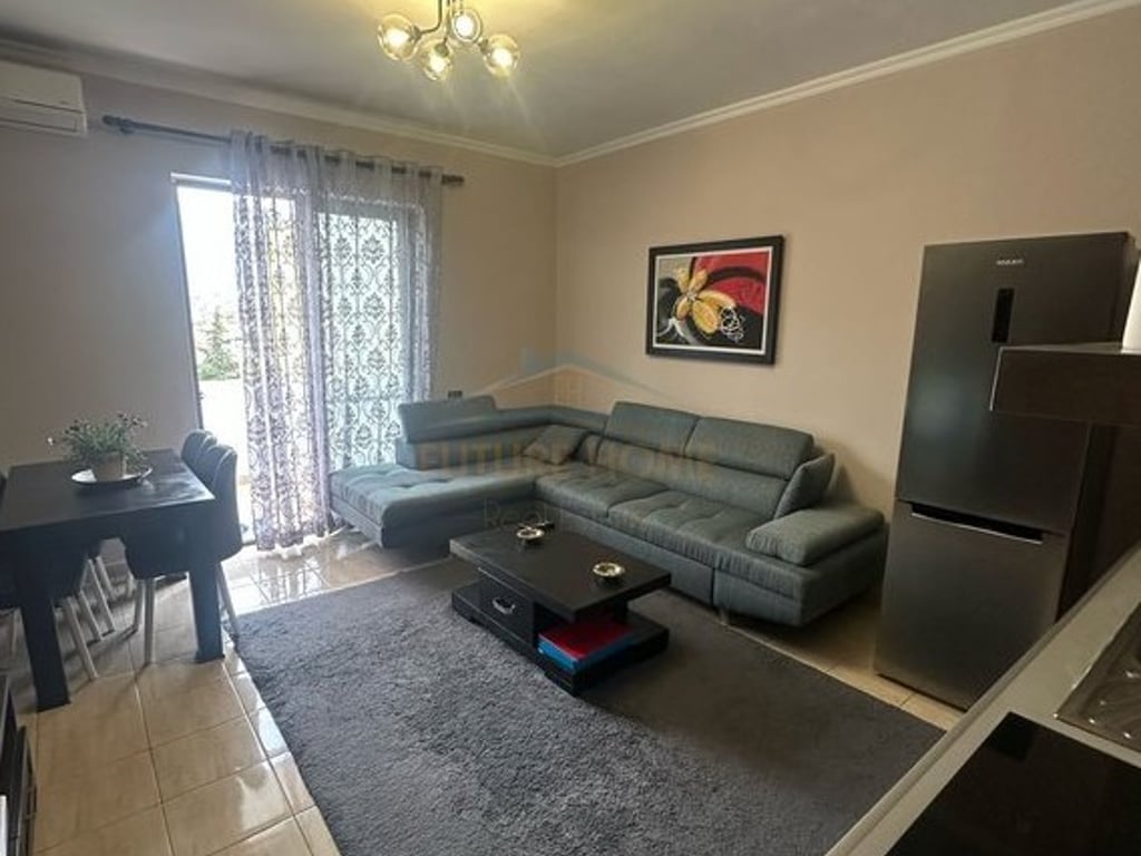 Qera , Apartament 1+1 , Selvia