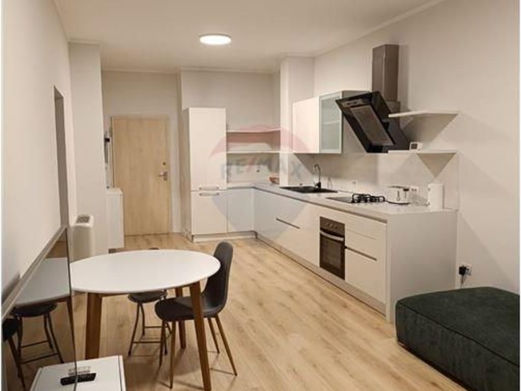 1+1 apartment for rent on Tefta Tashko Street.