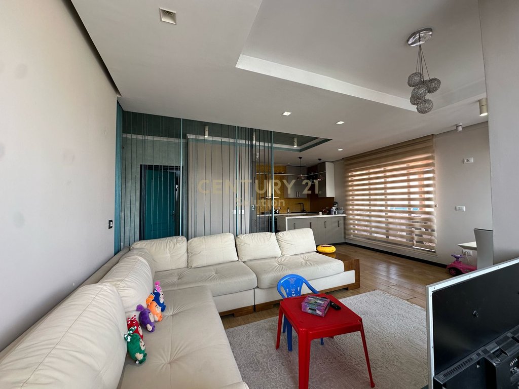 APPARTAMENTO 1+1+VERANDA IN AFFITTO A ASTIR