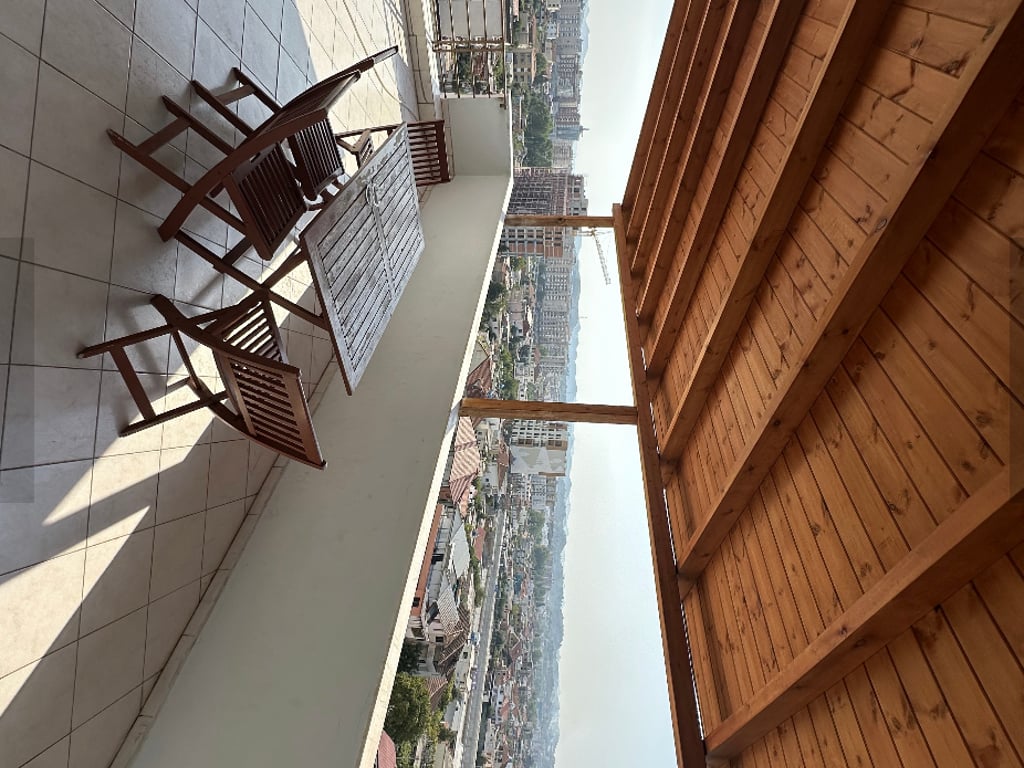 si affitta appartamento 3+1+parcheggio+veranda presso Intesa San Paolo, Laprake