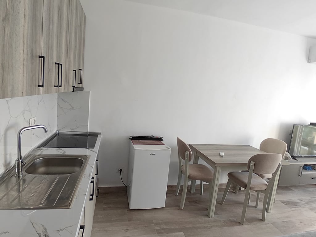 monolocale in affitto 300 euro al mese