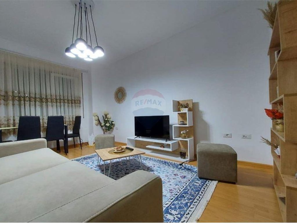 Apartament 2+1 me qira ne zonen e Selvise