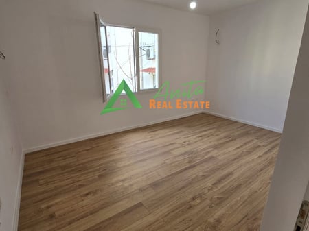 Oxhaku ofrojme per shitje apartament 2+1