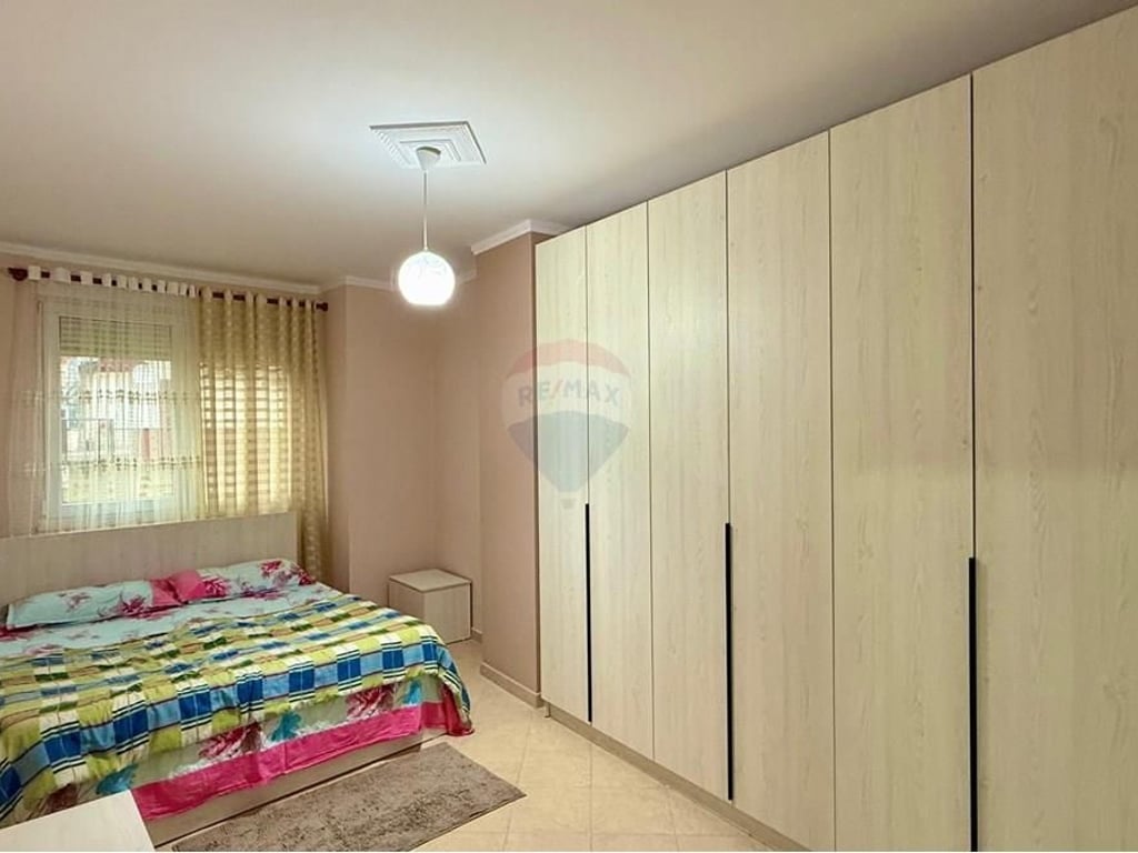 APPARTAMENTO 2+1+PARCHEGGIO IN AFFITTO REST,,FRESKU