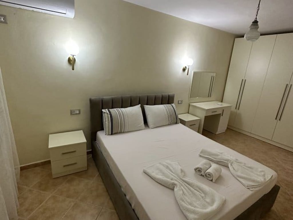 Appartamento in affitto 2+1 a Brryli (ID B221296) Tirana