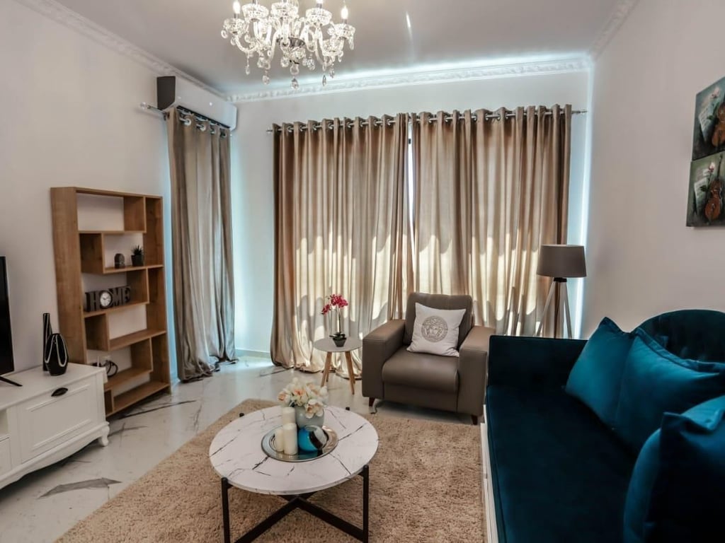 Affittasi appartamento 1+1 a Square21, Via di Kavaja.