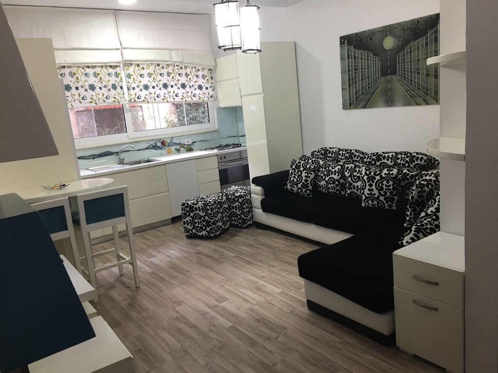 Tirane Apartment for Rent 1+1+A+BLK 40,000 Lek
