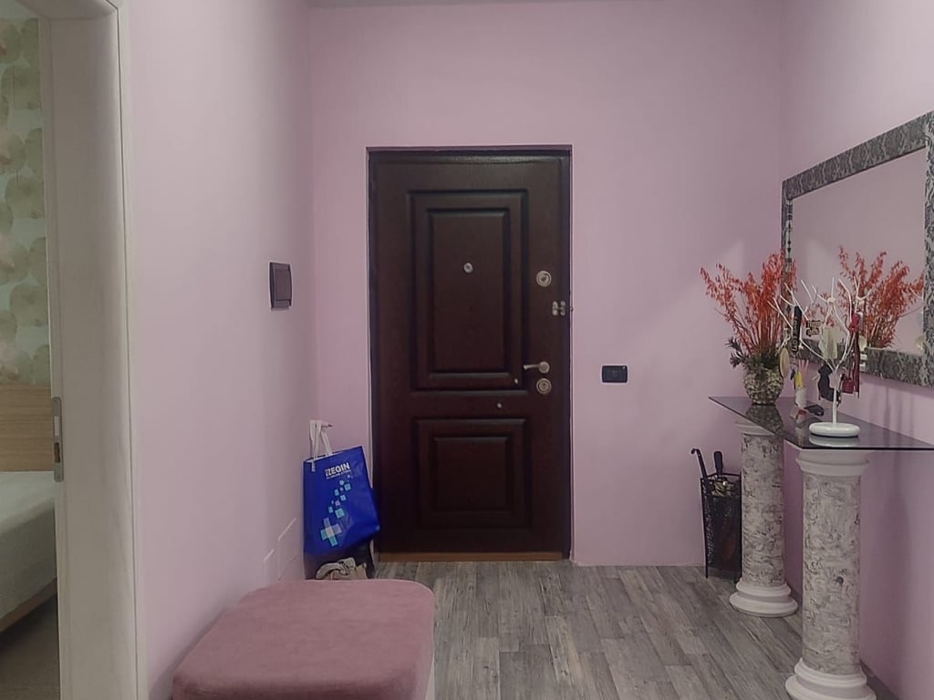 SHITET APARTAMENT 2+1+2 NE VOLLGA DURRES ME PAMJE DETI