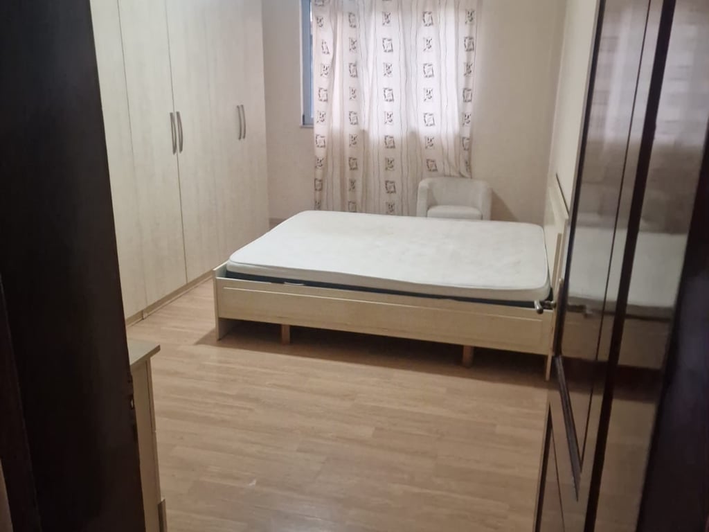 3+1, piano villa, a Xhamllik, 500 euro