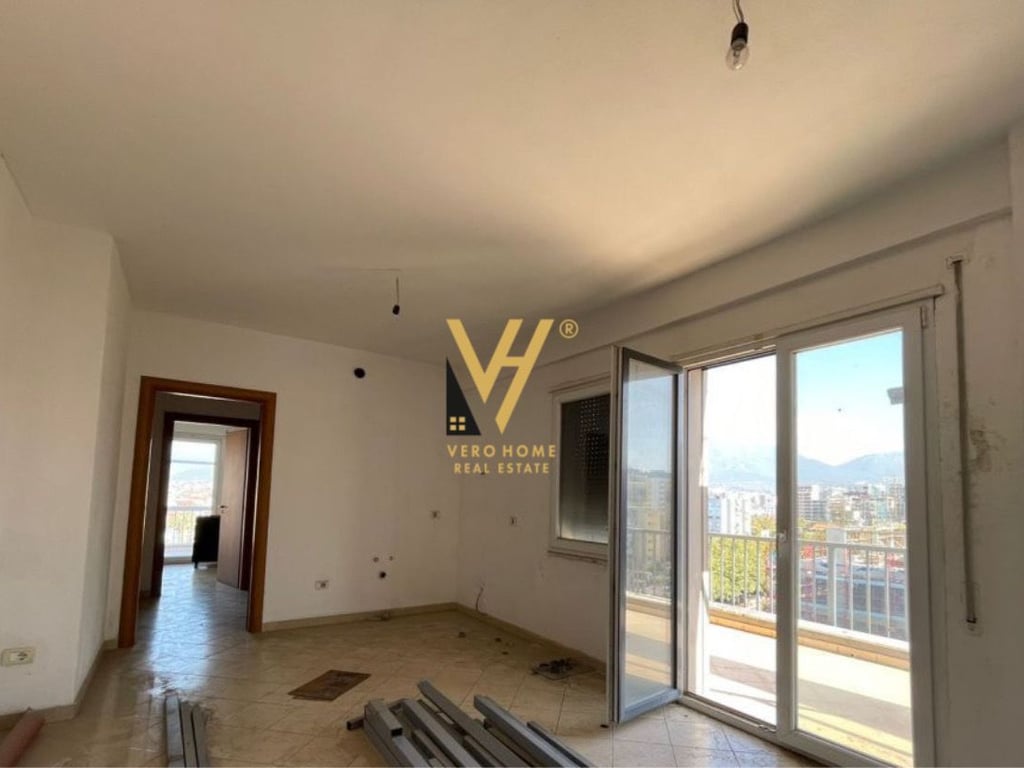 VENDESI APPARTAMENTO 3+1+BLK A LAPRAKE 250.000 EURO