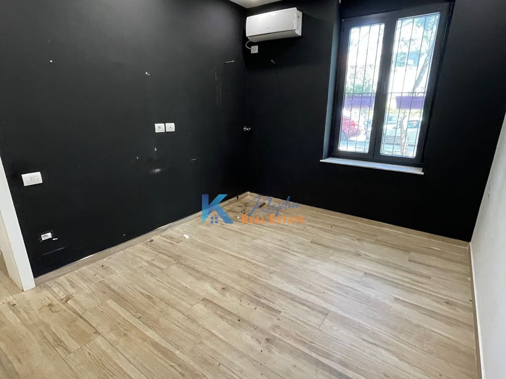 AMBIENTE UFFICIO IN AFFITTO VICINO ALLO STADIO DINAMO