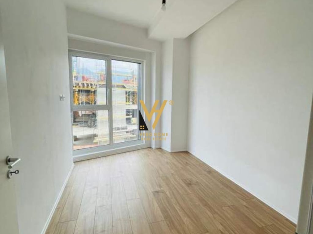 AFFITTASI APPARTAMENTO 3+1 AL BULEVARDI RI 500 EURO