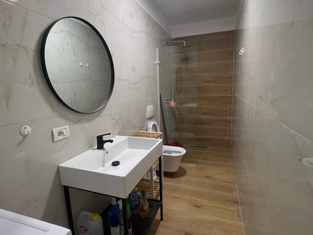 APARTMENT FOR RENT 1 +1 BLOCK LSI