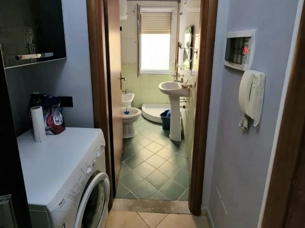 Garsoniere me qira prane Kopshtit Botanik