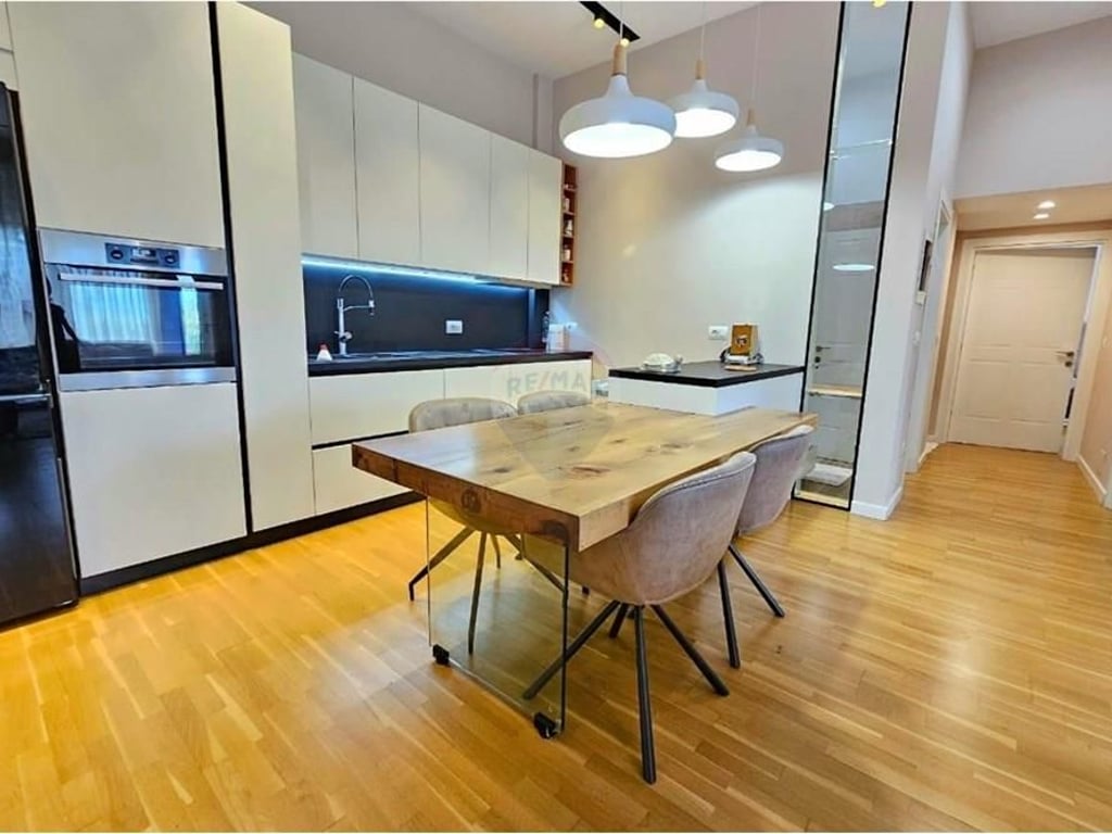 2+1 apartment for rent.