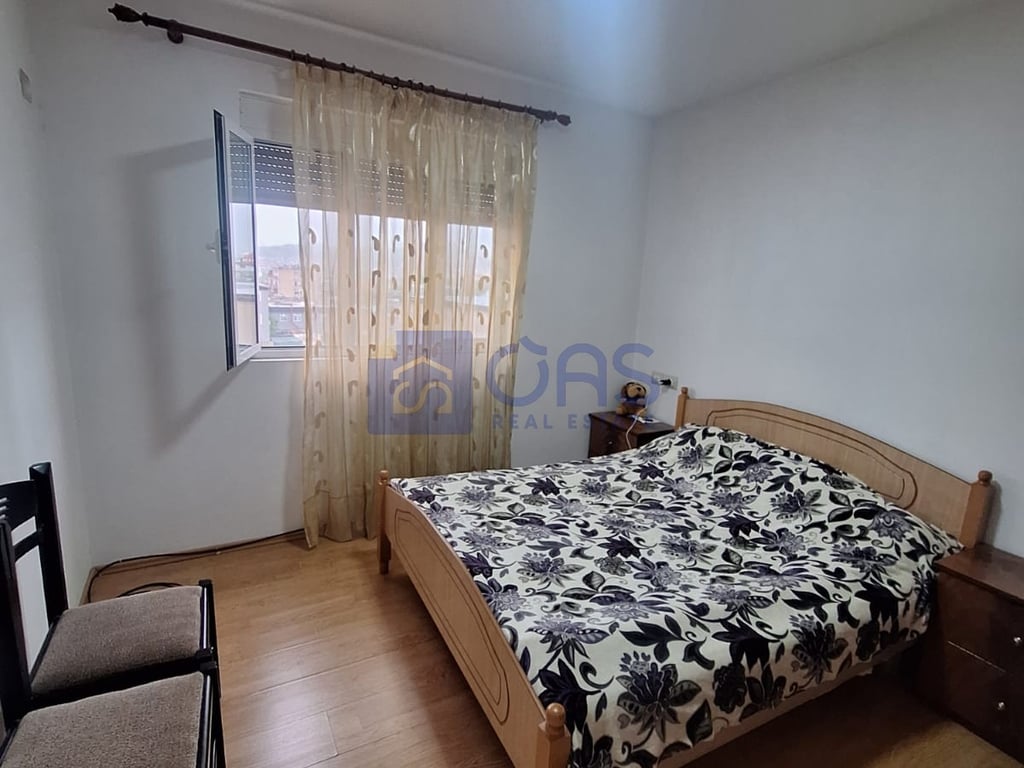 A 2+1 apartment is for rent in QSUT.