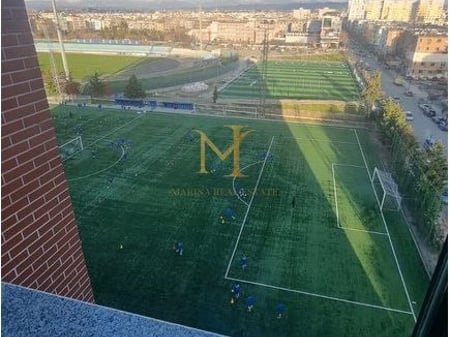 SHES APATAMENT TEK STADIUMI