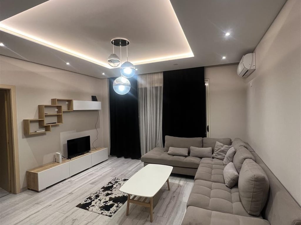 2+1 for rent in Astir, near Bohem bar.