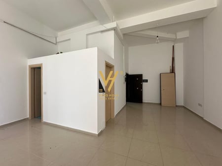 SHOP OF 54M2 FOR RENT IN ASTIR 50,000 LEK