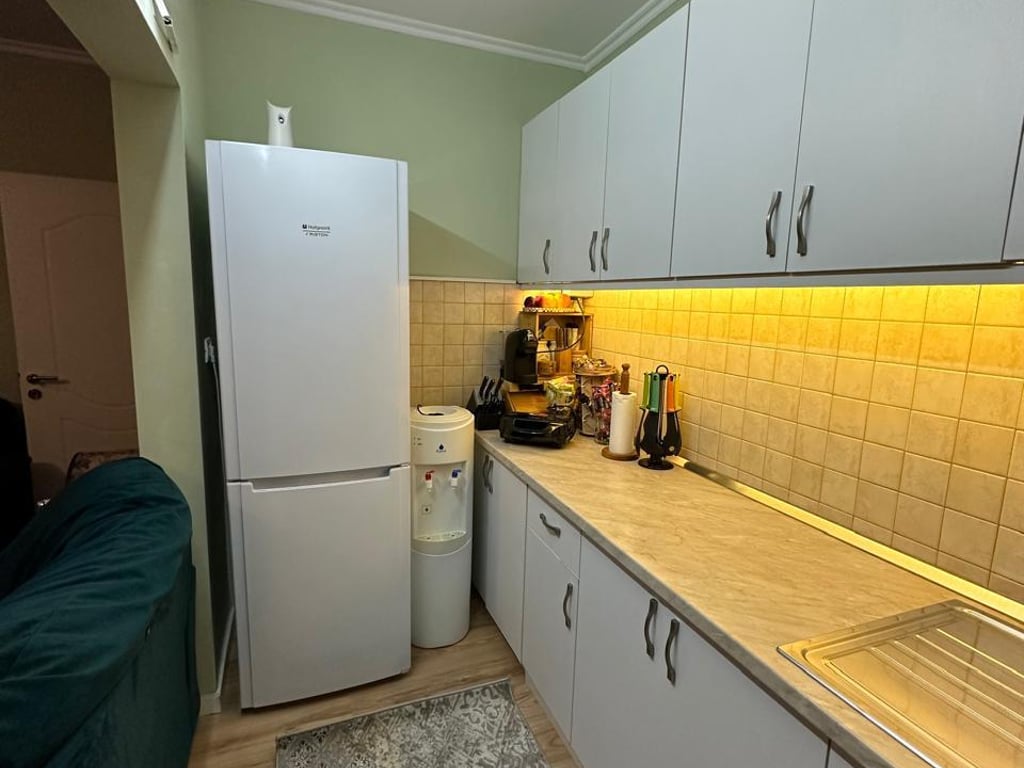🏡 Apartment for Sale 1+1 – Former Park, Tirana