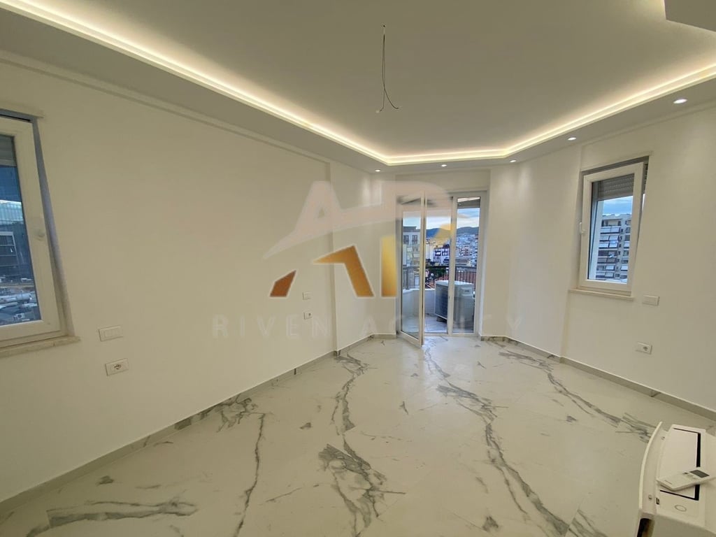 Appartamento 2+1 in Affitto nel Donika Center, Via Mine Peza