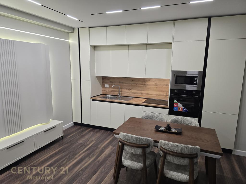 ✨ 1+1 Apartment with Parking Space for Rent – Former Aviation Field
