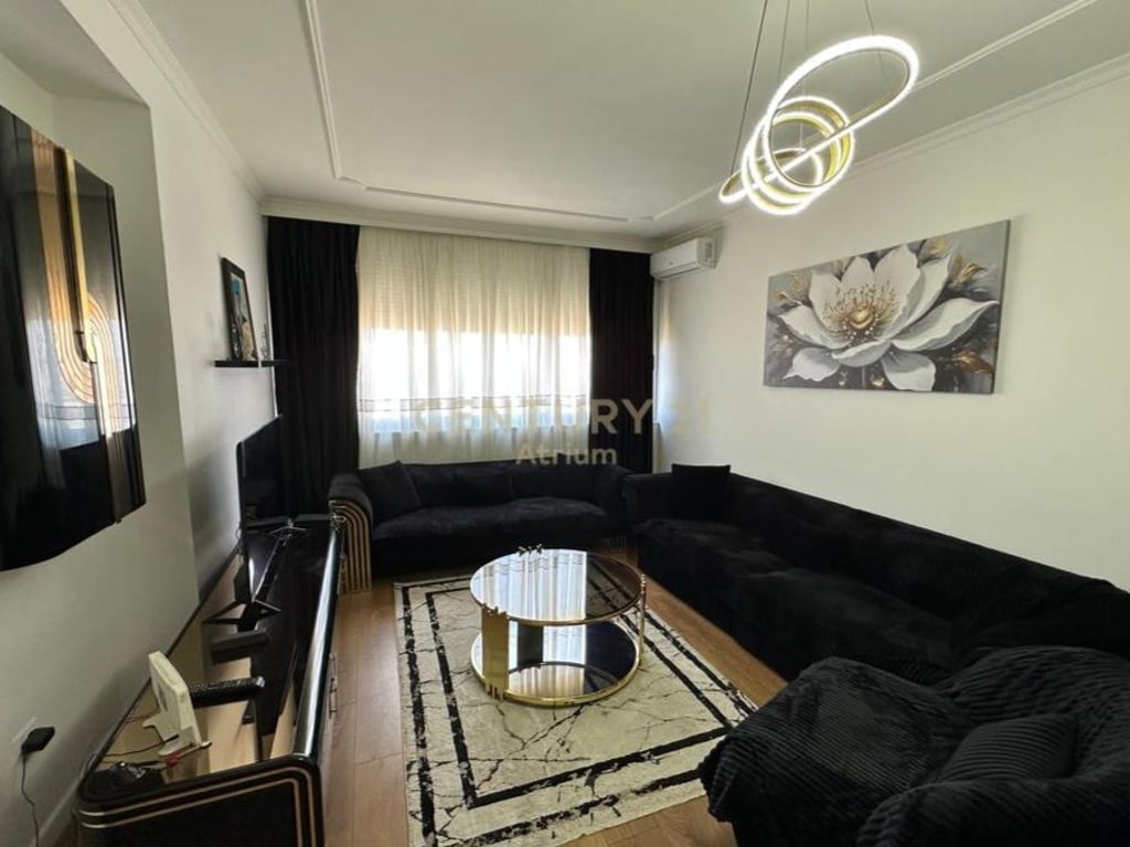 ✨ Vendita Appartamento 2+1 a Porcelan – vicino all'UET
