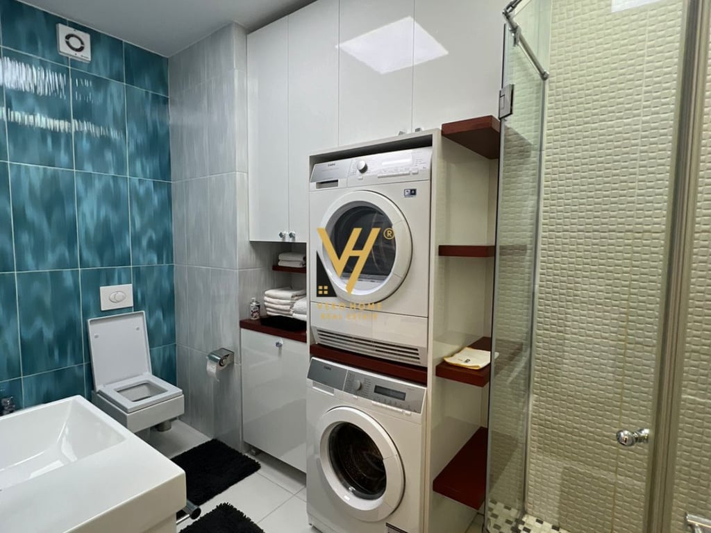 2+1+BLK ME QERA TE STADIUMI AIR ALBANIA 1500 EURO