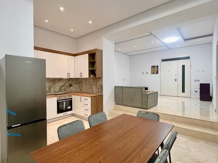 Apartament 2+1 me Qera ne Selite