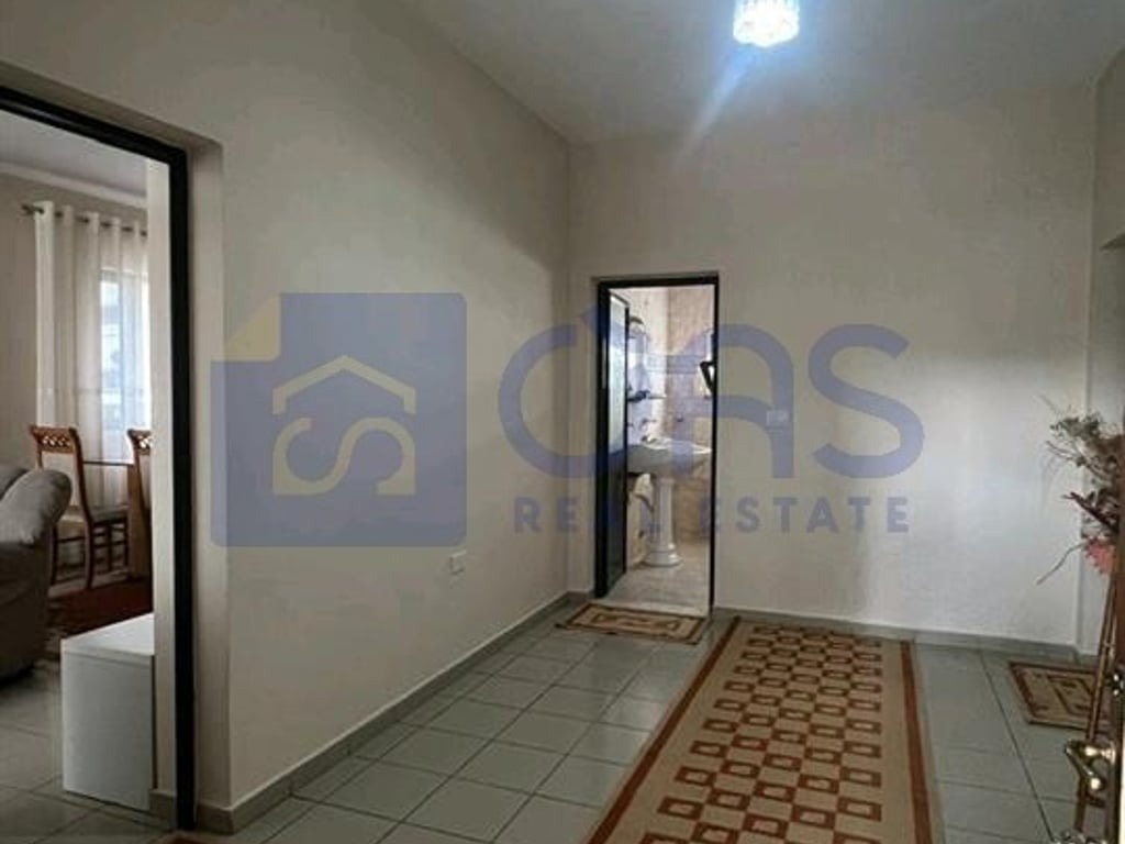 Apartment 1+1 for rent in Don Bosko 400 euros.