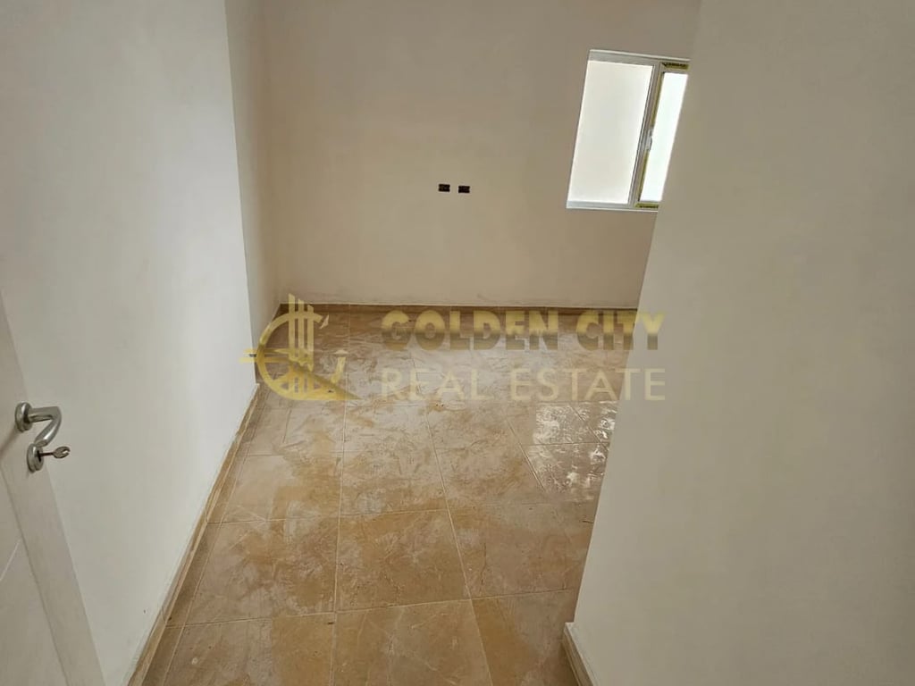 OKAZION Shitet apartament 2+1