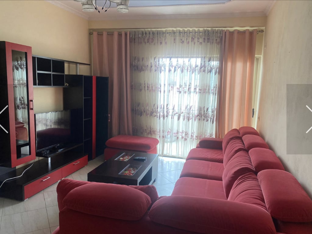 A 2+1 apartment is available at the Cabej buildings, Misto Mame.