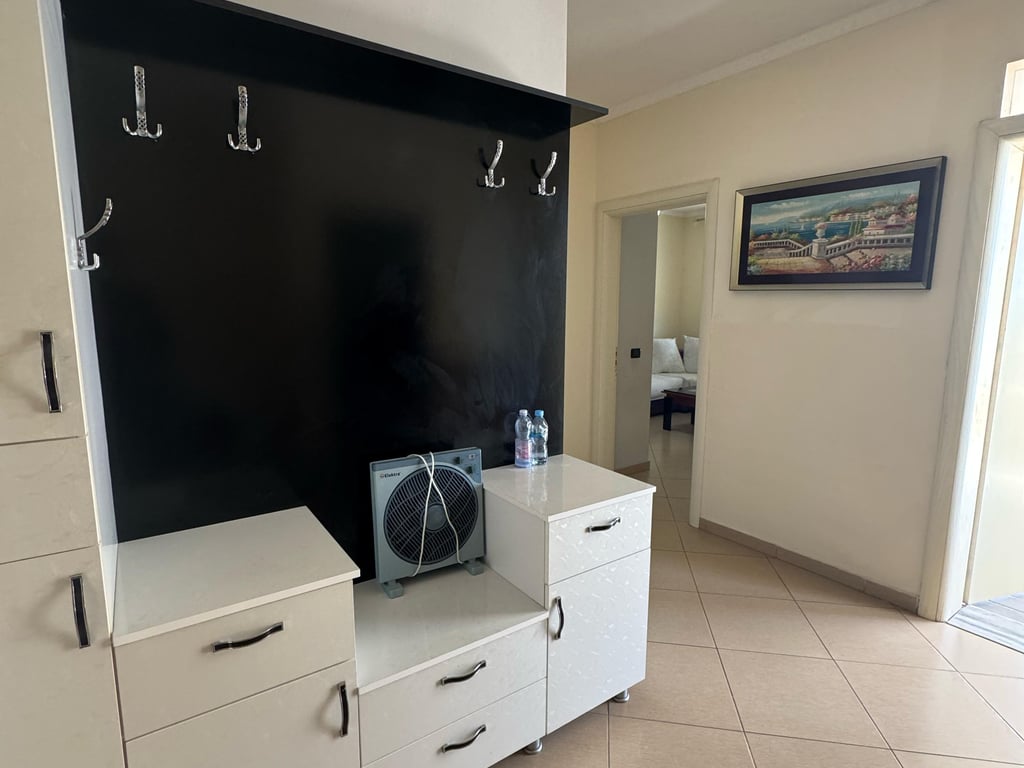 AFFITTO APPARTAMENTO 1+1 CON VISTA MARE SPIAGGIA RROTA KUQE!!