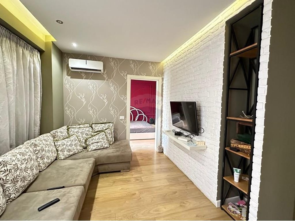 APARTAMENT 1+1 NE SHITJE TEK KOMPLEKSI DELIJORGJI
