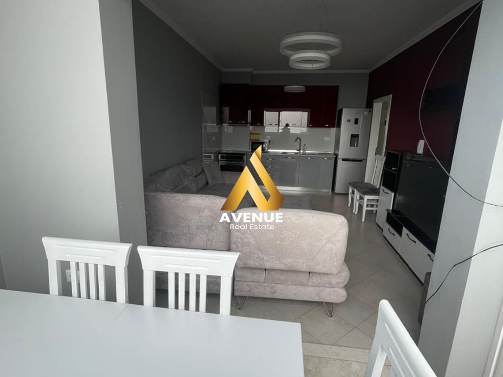 JEPET ME QIRA APARTAMENT 2+1, RRUGA ARKITEKT SINANI TIRANE