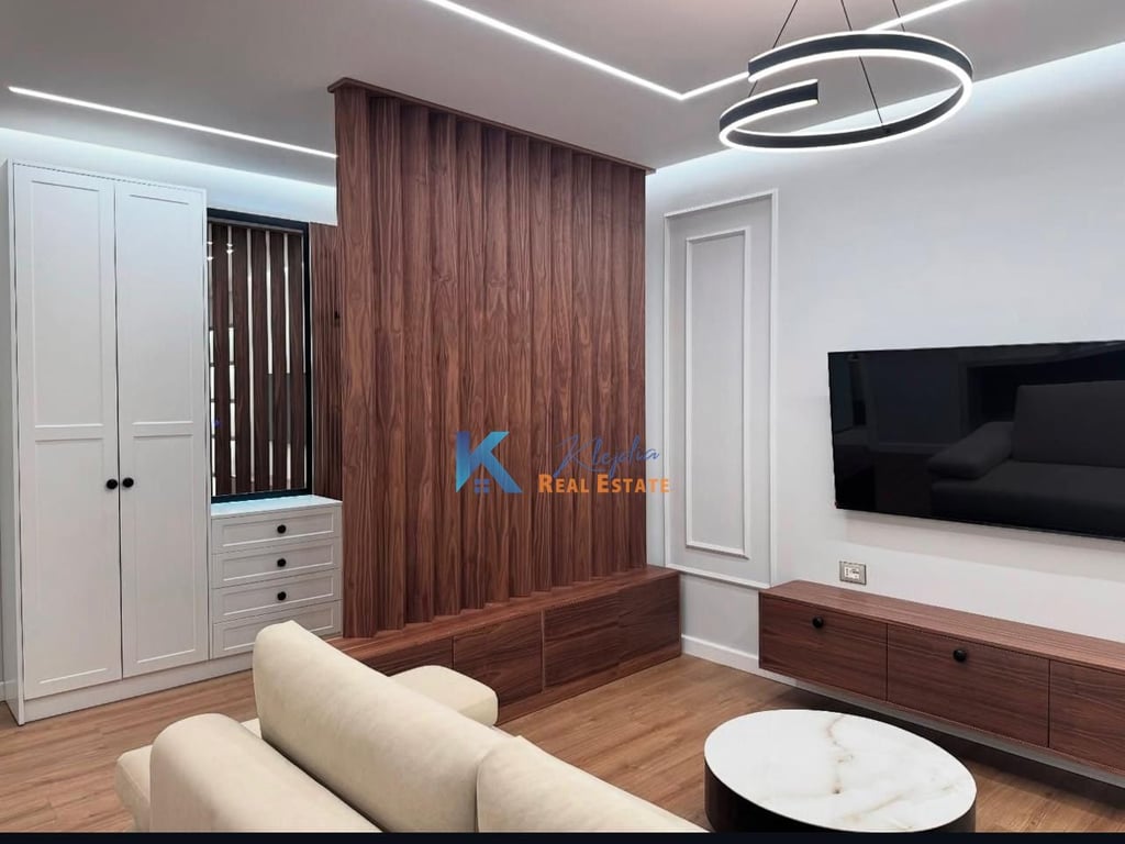 2+1 per qira qira te Selvia, prane Supermarket Spar