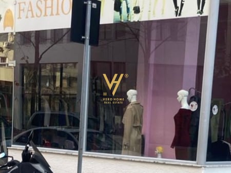 FOR SALE SHOP 65 M2 NEAR CASA ITALIA 140,000 EURO